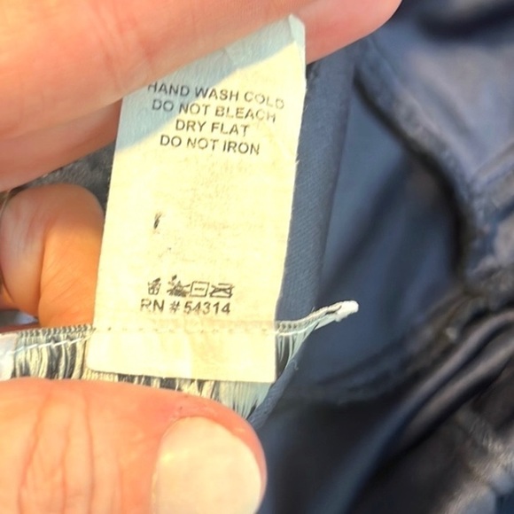 💙VTG Bee Darlin, Gorgeous, Lined, Form Flattering , Rich Navy, Size 6 - Picture 9 of 16